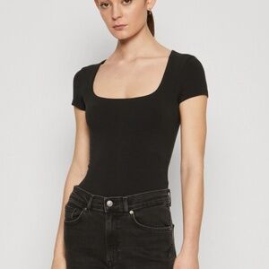 Abercrombie & Fitch: Ribbed Short-Sleeve Bodysuit